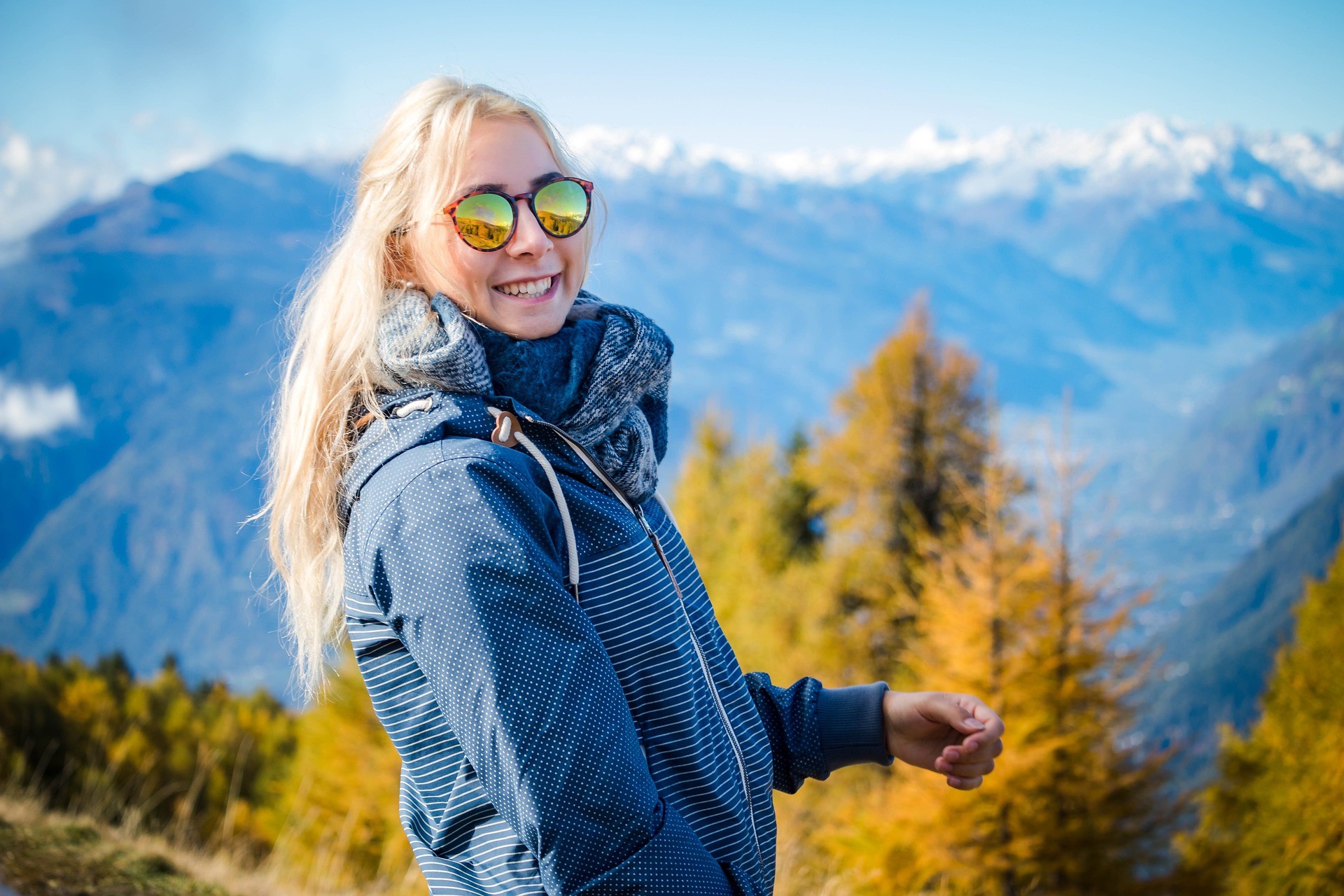 Sunglasses for high store altitude trekking